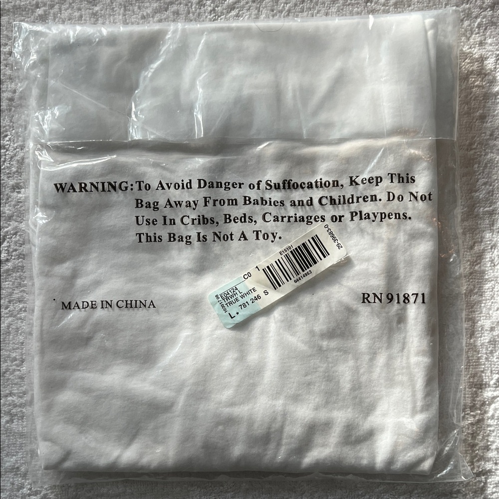 Sahalie Classic White 3/4 Sleeve Tee, L - Picture 2 of 9